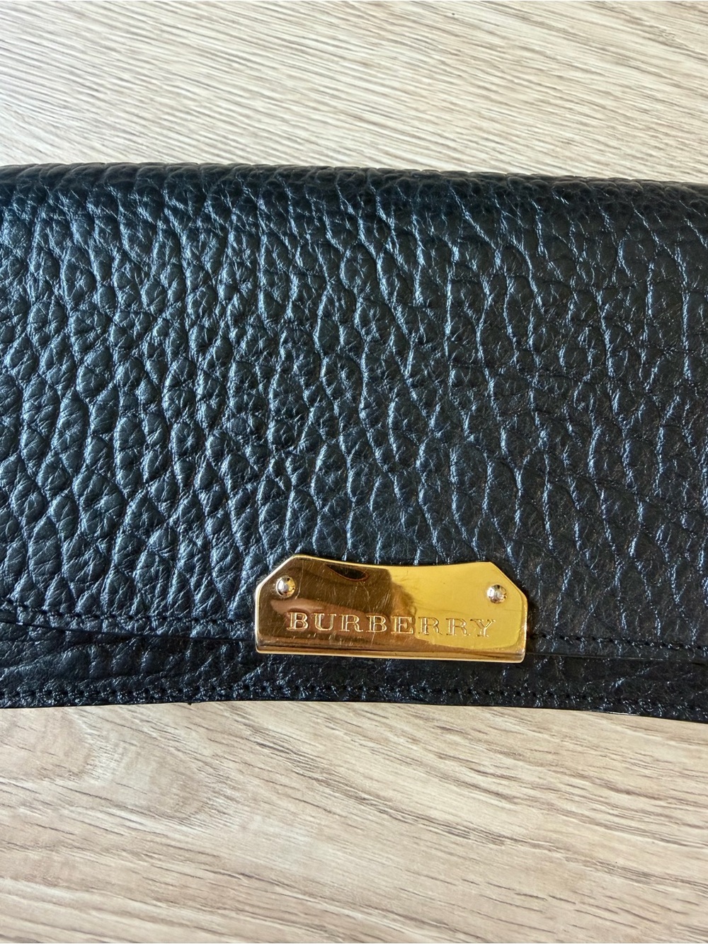 Burberry Madison wallet on gold chain - Picture 2 of 10